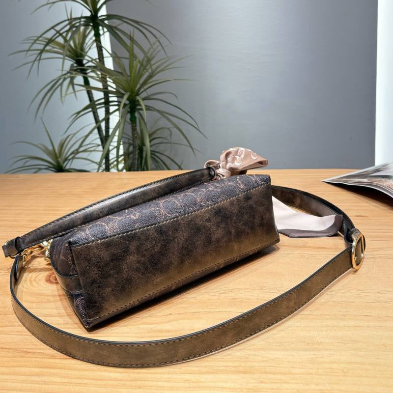 Coach Juliet Shoulder Bag 25 In Signature Canvas