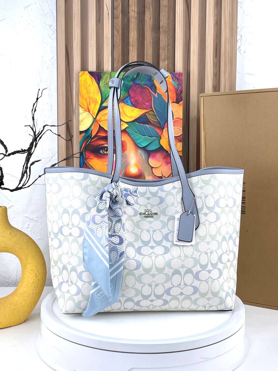 Coach City Tote Bag In Signature Canvas