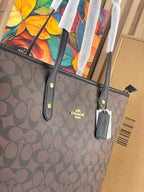 Coach city tote bag in signature canvas