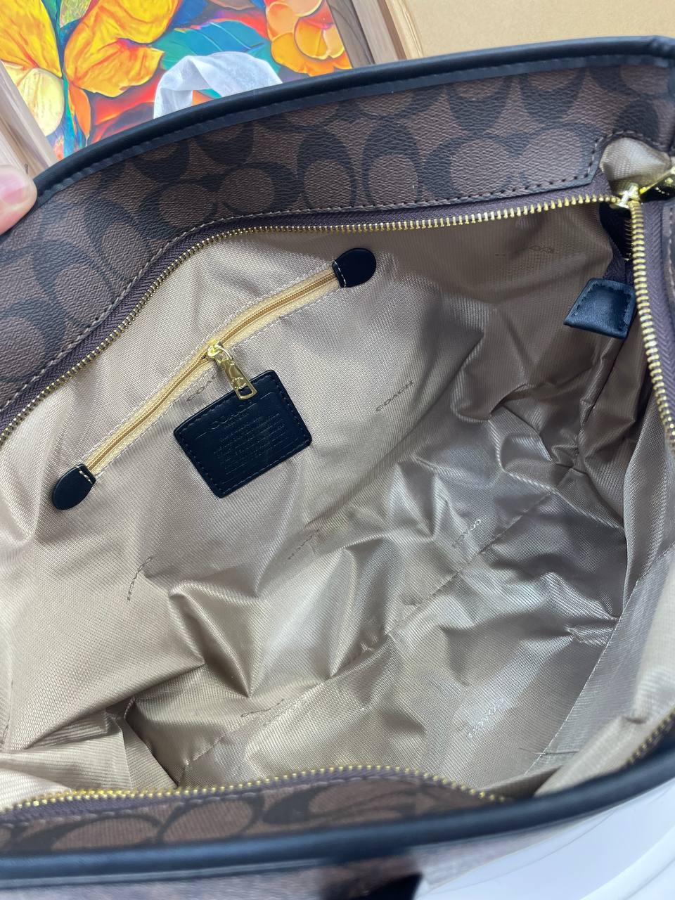 Coach city tote bag in signature canvas