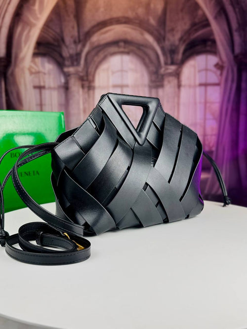 Bottega Veneta Woven Handbag