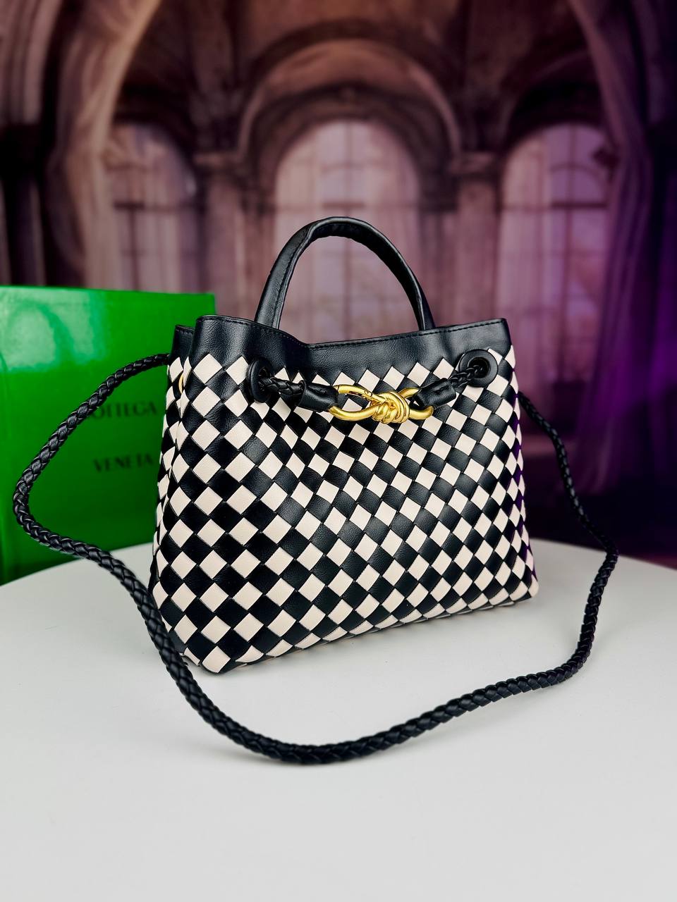 BOTTEGA VENETA  Andiamo Top Handle Bag