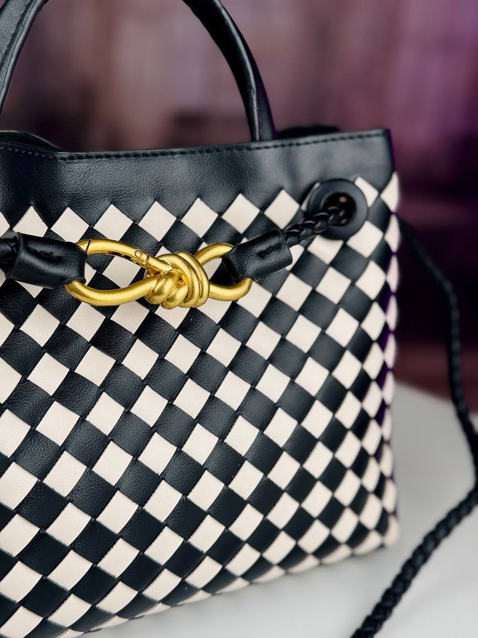 BOTTEGA VENETA  Andiamo Top Handle Bag
