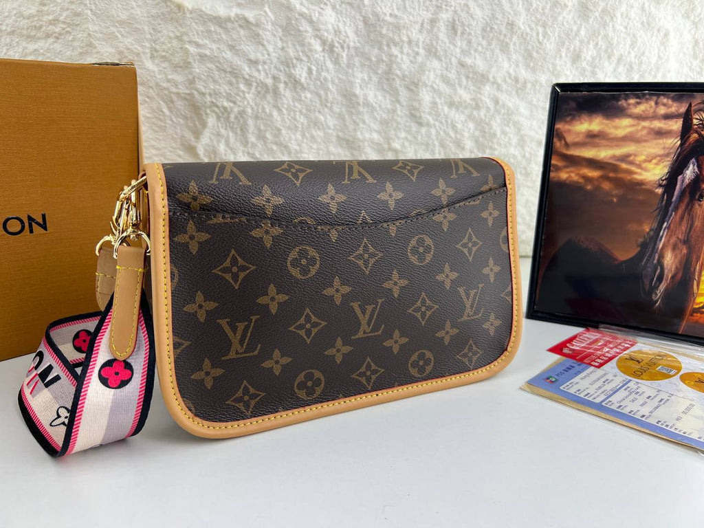 Louis Vuitton Diane satchel in Monogram canvas