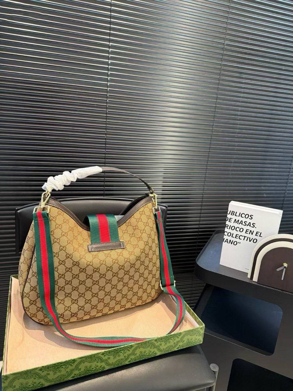 Gucci GG Canvas New Ladies Web Hobo Bag