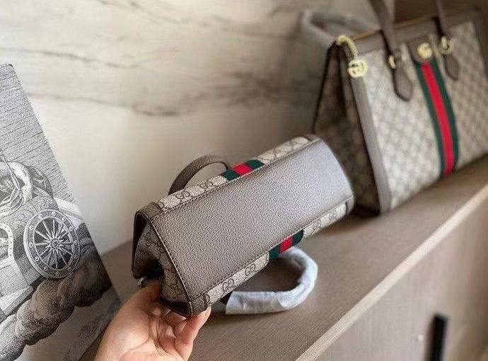 Gucci Ophidia GG Tote Bag