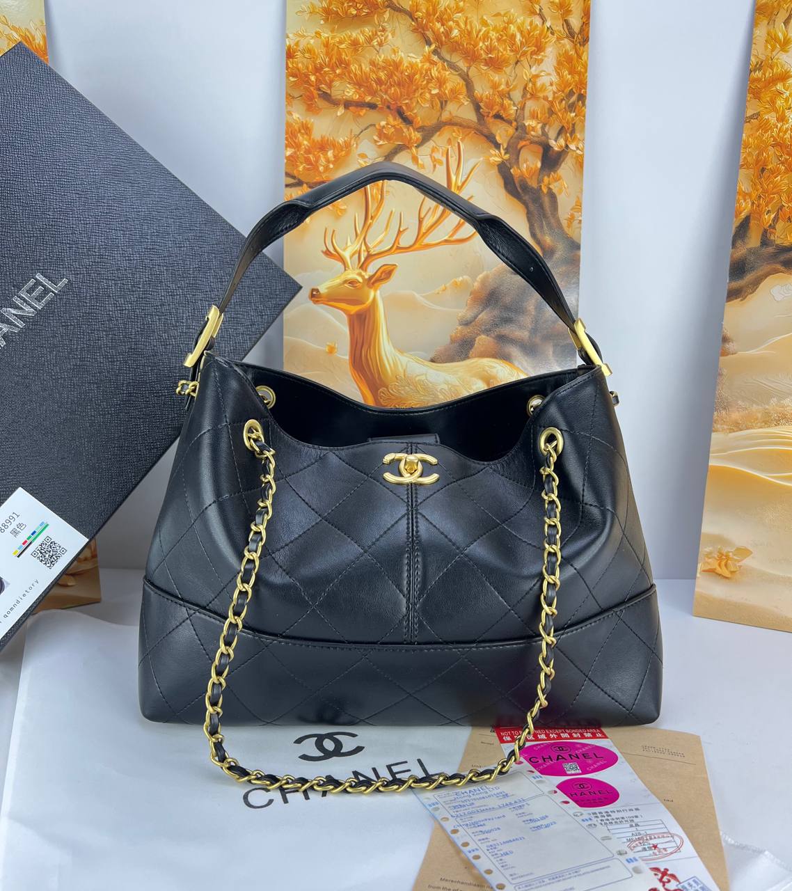 Chanel 25A Shopping Bag