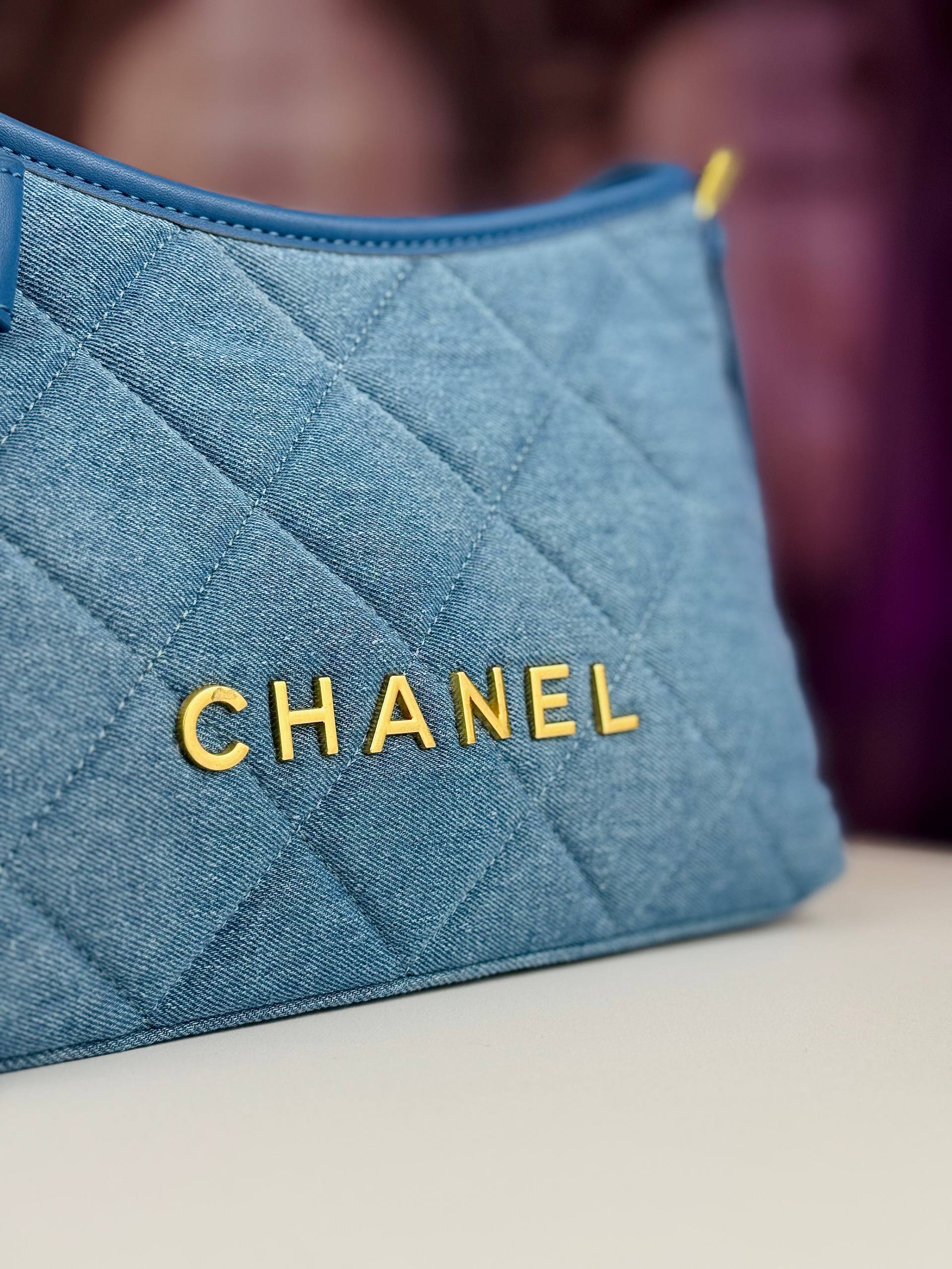 Chanel 25 Handbag