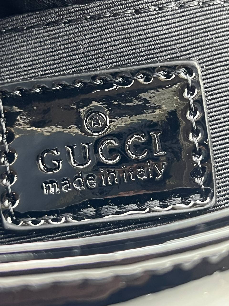 Gucci GG Marmont Monochrome Super Mini Bag in Black Patent Leather